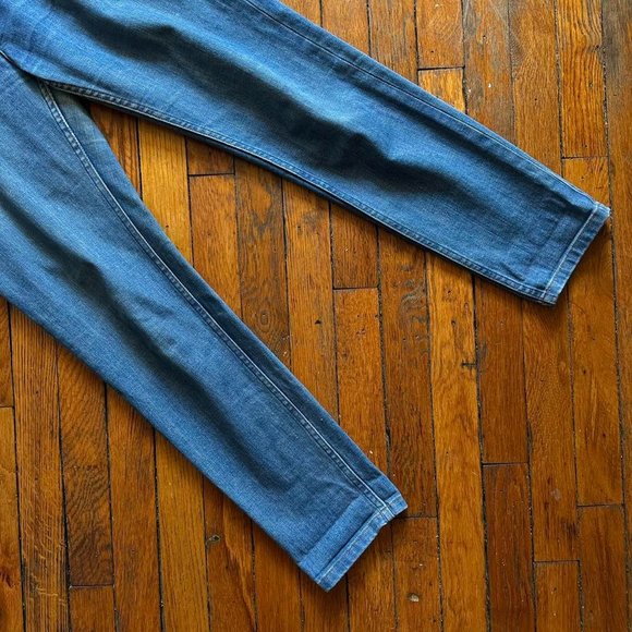 A.P.C. Jean Etroit Court Men's Blue Faded Distressed Designer Denim Jeans. - Picture 3 of 8